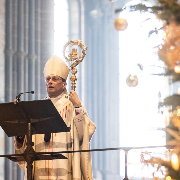 Erzbischof Herwig Gössl predigt zum Hochfest der Geburt des Herrn, 25. Dezember 2024.